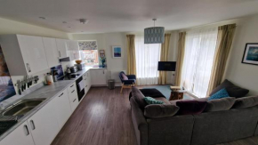 Number 10 Stunning Apartment, Fantastic Location!